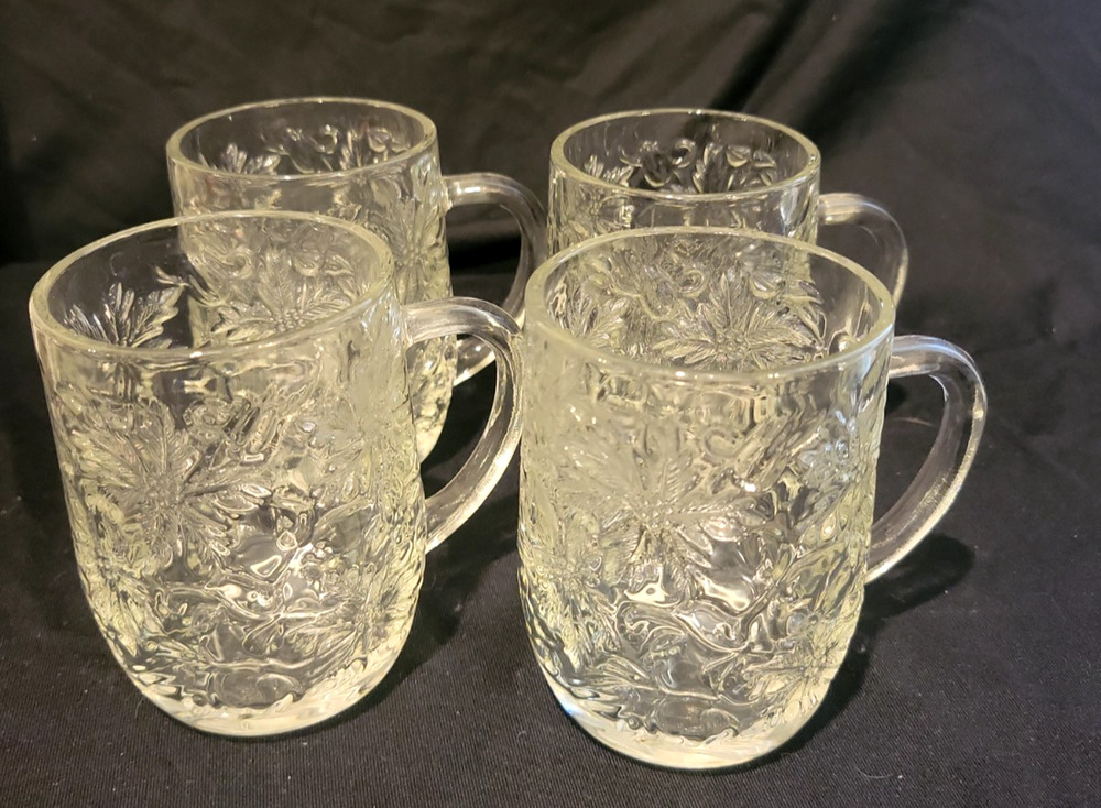 Princess House Crystal Fantasia Coffee Mugs Set of 4 Vintage Floral Poinsettia